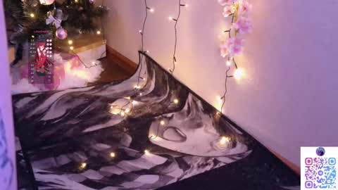 Snapshot of liniq chatting on February 2025 06:29:02 PM Lina online show from February 2025 06:29:02 PM