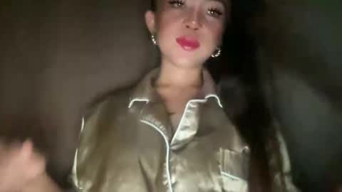 linkingqueens online show from December 2025 11:03:02 AM