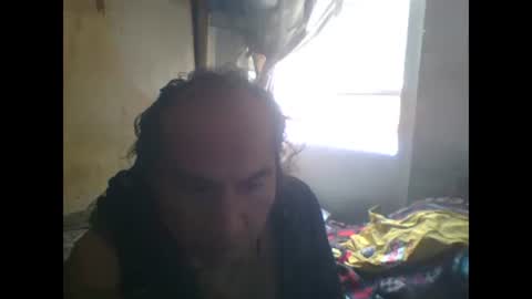 Snapshot of linseyyy chatting on January 2025 06:53:02 PM belledelfyyy online show from January 2025 06:53:02 PM