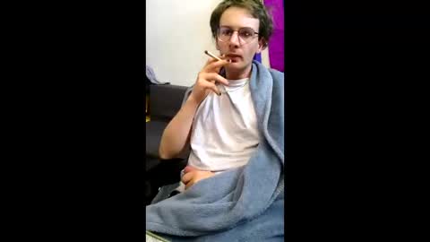 linushugebttm420 online show from April 2026 07:55:01 AM