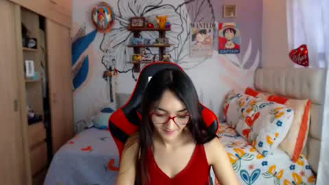 LinzyBaner online show from March 2026 10:03:02 PM