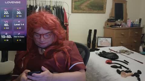 Lionel Mandrake online show from February 2025 07:05:02 PM