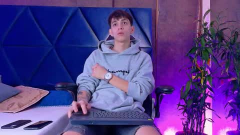 LION FOSTER online show from February 2026 11:32:02 PM