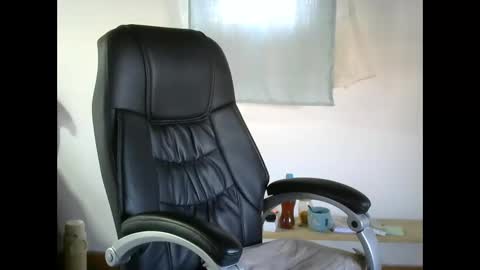liora online show from May 2026 03:59:02 AM