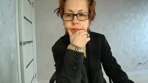 Liora Weiss online show from April 2026 07:45:01 AM