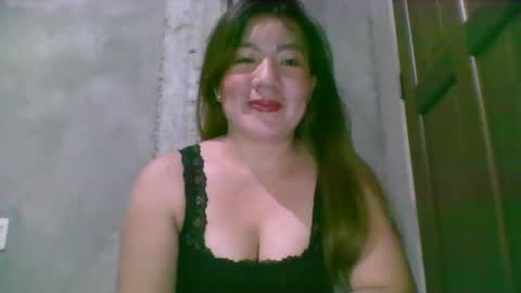 Snapshot of lipsofangel16 chatting on January 2025 01:56:01 PM im cherry online show from January 2025 01:56:01 PM