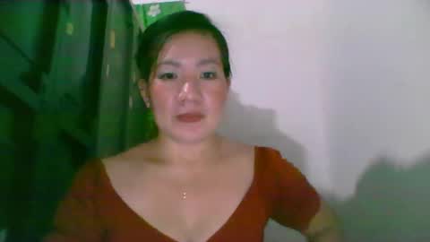 Snapshot of lipsofangel16 chatting on January 2025 06:16:02 AM im cherry online show from January 2025 06:16:02 AM