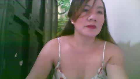 Snapshot of lipsofangel16 chatting on January 2025 01:56:02 AM im cherry online show from January 2025 01:56:02 AM