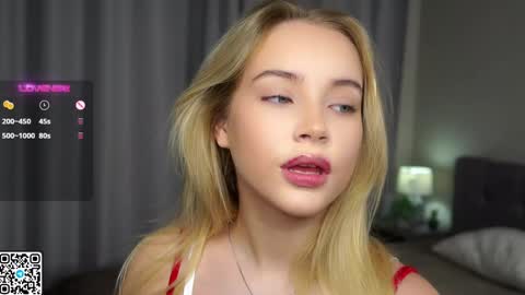 Snapshot of lipswithsmileonthem chatting on December 2024 01:06:02 AM Amelia online show from December 2024 01:06:02 AM