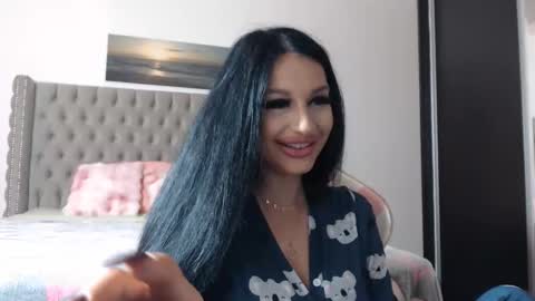 Snapshot of lisa104739 chatting on October 2025 07:47:01 PM Lisa online show from October 2025 07:47:01 PM