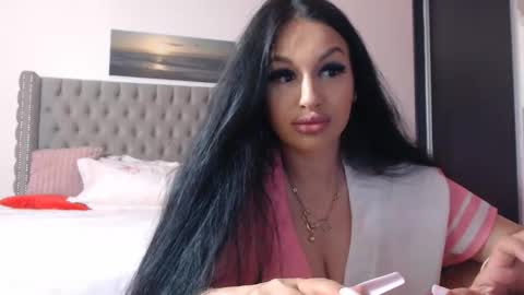 Snapshot of lisa104739 chatting on May 2026 07:45:02 PM Lisa online show from May 2026 07:45:02 PM