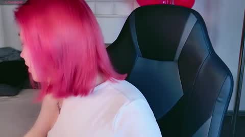 lissi online show from February 2025 04:26:02 AM