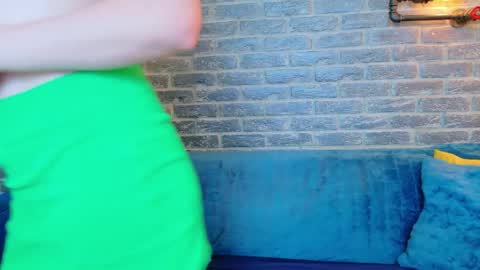Lisa Caprice online show from June 2026 04:30:02 AM
