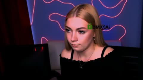 Lisa online show from May 2026 02:45:01 PM