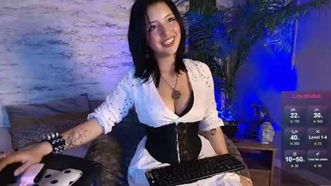 lisa dolly nyx online show from April 2026 08:34:01 PM