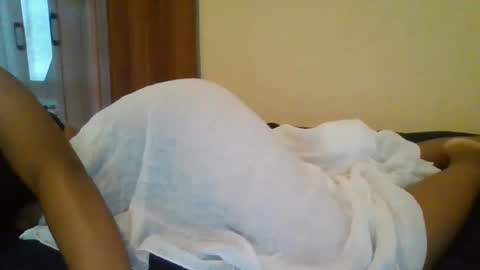 lisa larry online show from December 2024 03:50:02 AM