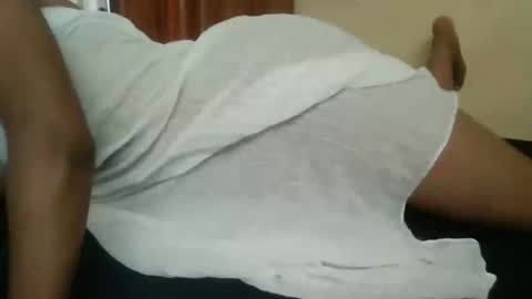 lisa larry online show from December 2024 10:01:02 AM