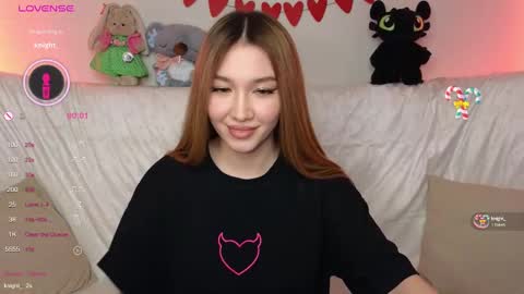 Snapshot of lisa_lit chatting on February 2025 12:03:02 PM Lisa and Katerina online show from February 2025 12:03:02 PM