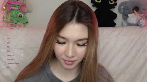 Snapshot of lisa_lit chatting on March 2025 03:53:01 PM Lisa and Katerina online show from March 2025 03:53:01 PM