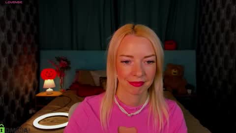 Lisa online show from October 2025 12:46:02 AM