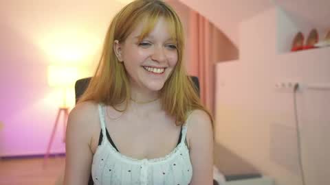 lisa mccoy  online show from May 2026 01:52:01 PM