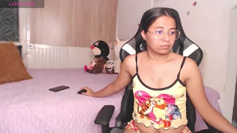 Snapshot of lisa_sexxy chatting on March 2026 03:23:01 AM faisury online show from March 2026 03:23:01 AM