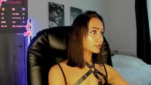 Lisa online show from September 2025 11:36:02 AM