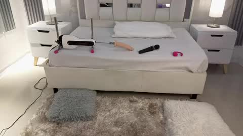 lisa_sweetas online show from April 2026 08:06:01 PM