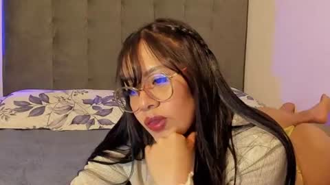 Snapshot of lisa_t08 chatting on July 2026 01:38:02 AM Lisa Thompson online show from July 2026 01:38:02 AM