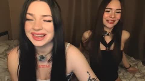 Snapshot of lisaanddenis chatting on January 2026 10:58:02 PM Lisa and Den online show from January 2026 10:58:02 PM