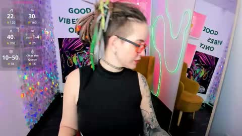 Snapshot of lisafoxy_y chatting on March 2026 05:57:02 AM Lisa online show from March 2026 05:57:02 AM