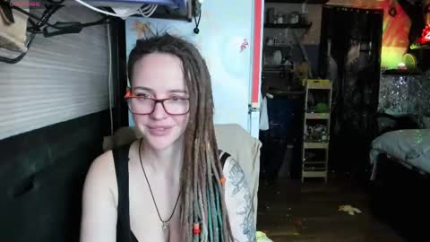 Snapshot of lisafoxy_y chatting on May 2026 06:08:01 AM Lisa online show from May 2026 06:08:01 AM