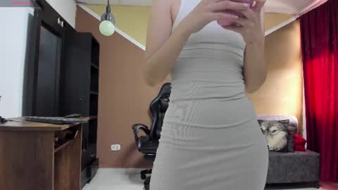 Snapshot of lisagray_1 chatting on August 2026 07:39:01 PM Lisa Gray Independent Model online show from August 2026 07:39:01 PM
