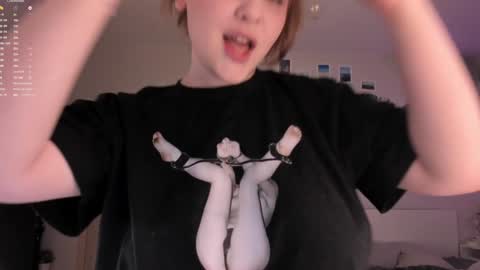 Snapshot of lisalaas chatting on December 2024 12:26:01 PM -Lisa- Help me to reach 100 thumbs up3 online show from December 2024 12:26:01 PM