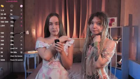 Hello our names are Kate and Alice this is our first day here. online show from January 2025 01:15:01 AM