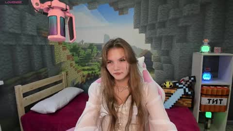 Lisa online show from February 2025 12:49:01 AM