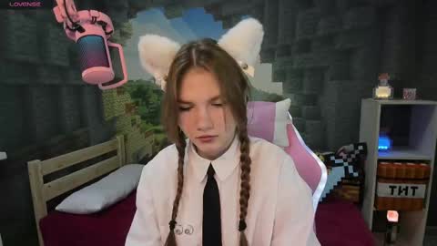 Lisa online show from February 2025 05:50:02 PM