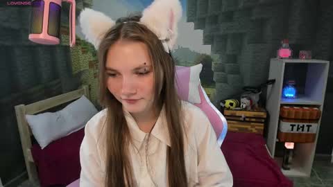 Lisa online show from March 2025 12:26:02 AM