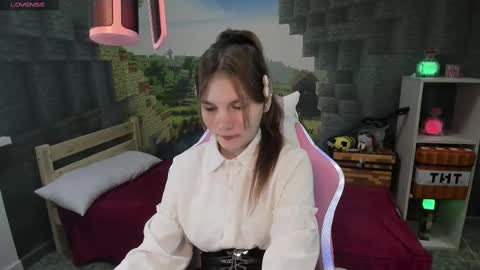 Lisa online show from March 2025 05:24:02 PM