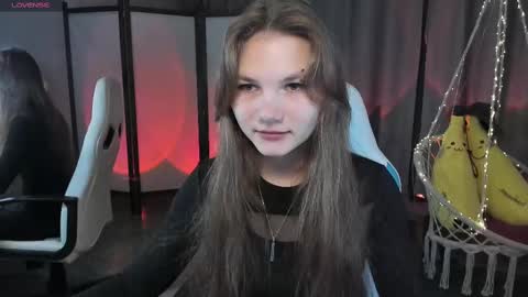 Lisa online show from March 2025 09:29:01 PM