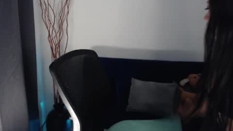 Snapshot of liss_petty chatting on December 2024 10:38:02 AM Liss online show from December 2024 10:38:02 AM