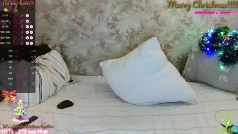Snapshot of lissa_charmingmilf chatting on December 2024 05:47:02 PM I will be online December 1 at 7PM time Moscow online show from December 2024 05:47:02 PM