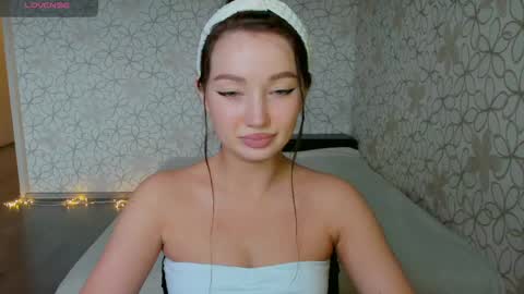 lissa_cristal_ online show from May 2026 11:17:01 AM
