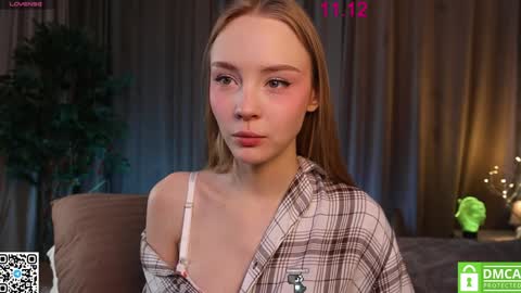 your Liza again. Next stream Dec. 1  at 2 or 3  GMT online show from December 2024 02:19:02 AM