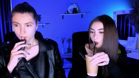 Snapshot of lissa_night chatting on September 2025 12:52:01 PM lissa_night online show from September 2025 12:52:01 PM