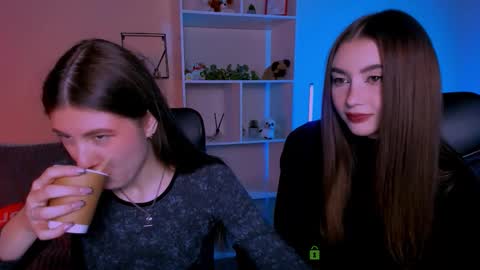 Snapshot of lissa_night chatting on October 2025 07:00:01 PM lissa_night online show from October 2025 07:00:01 PM