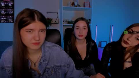 Snapshot of lissa_night chatting on October 2025 01:43:02 PM lissa_night online show from October 2025 01:43:02 PM