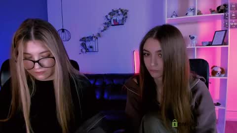 lissa_night online show from May 2026 07:31:01 PM