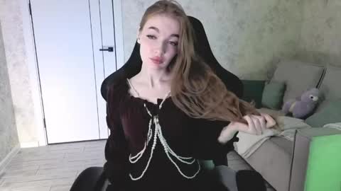 Lissa online show from May 2026 02:17:02 AM