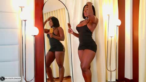 Snapshot of lissetlong69 chatting on May 2026 01:34:01 AM Lisseth Long online show from May 2026 01:34:01 AM